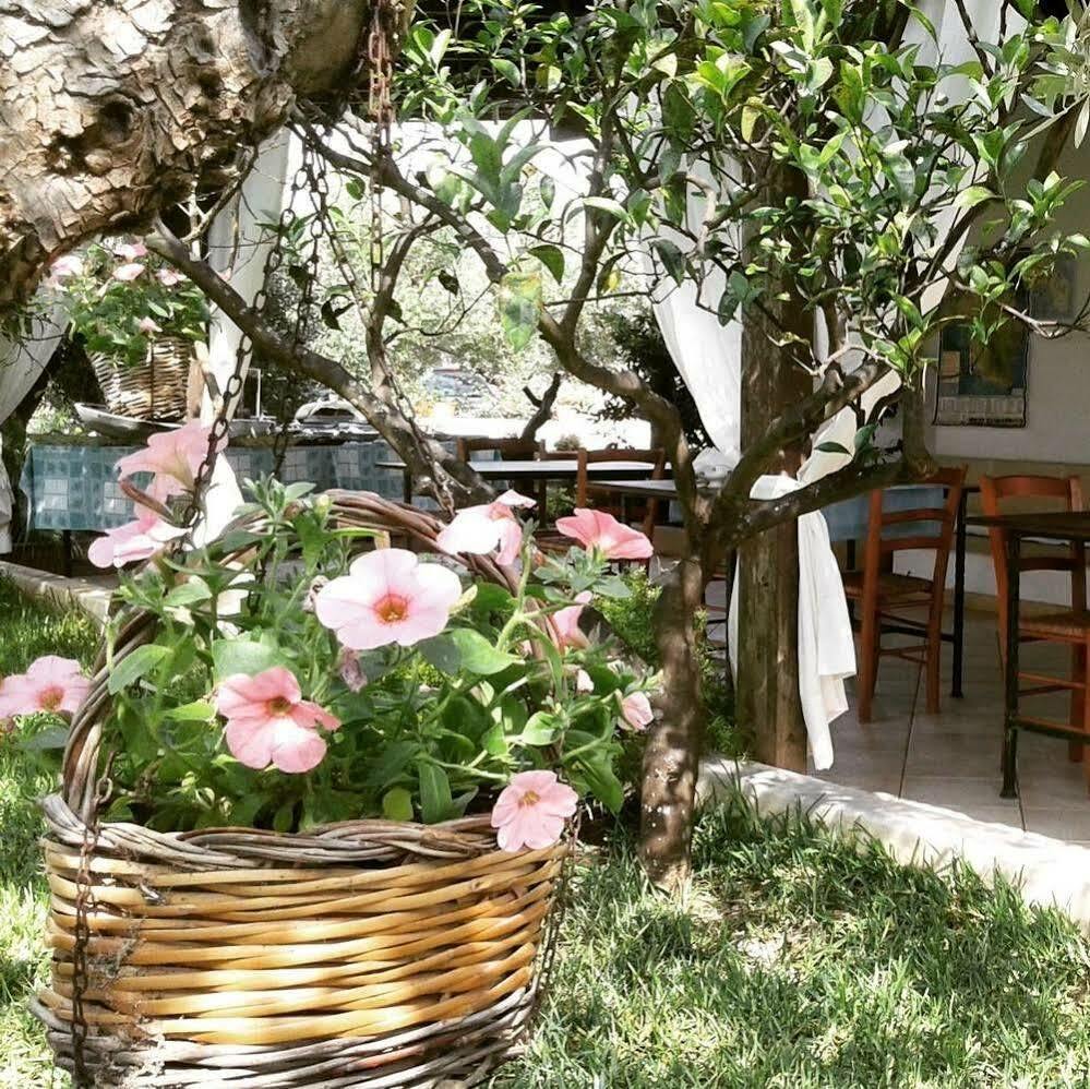 B&B Li Ccoti Cannole Exteriör bild